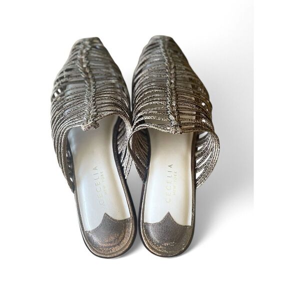 Cecelia Women's US 8 Bronze Sunset Gloria Metallic Slide Sandal Good Condition - Picture 4 of 7